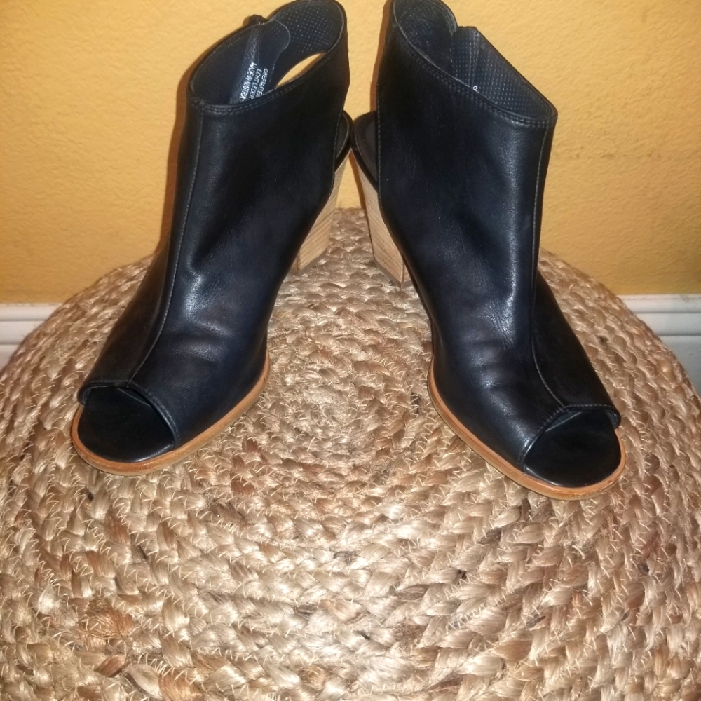 Paul Green Sandal Heels